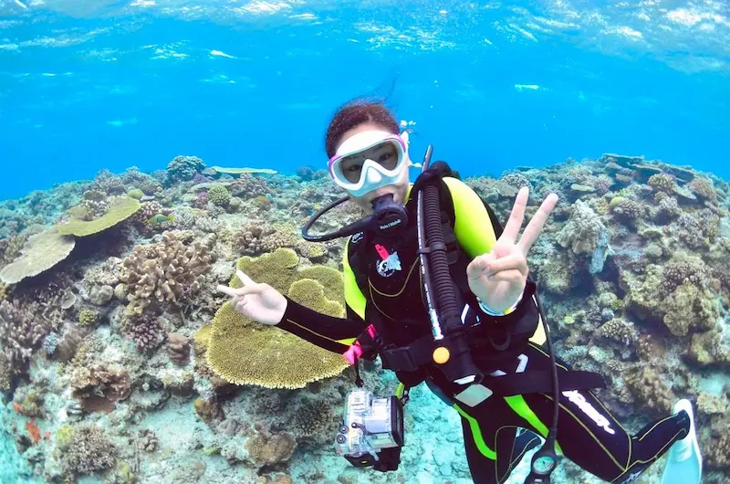 恩納村 ベーシックダイバー 最短1日間 ダイビングライセンス